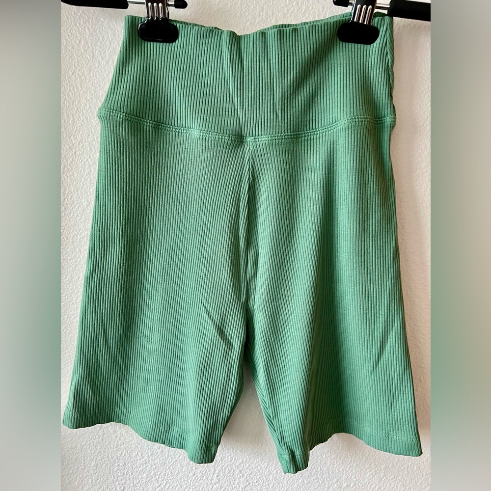 bobi Vine Ribbed Shorts